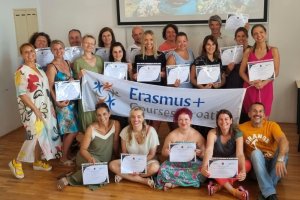 Foto budovy DM Lovosická