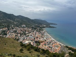 Foto budovy DM Lovosická