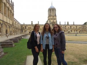 Foto budovy DM Lovosická